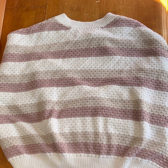 Hollister Cream and Pink Striped Sweater - Picture 4 of 4